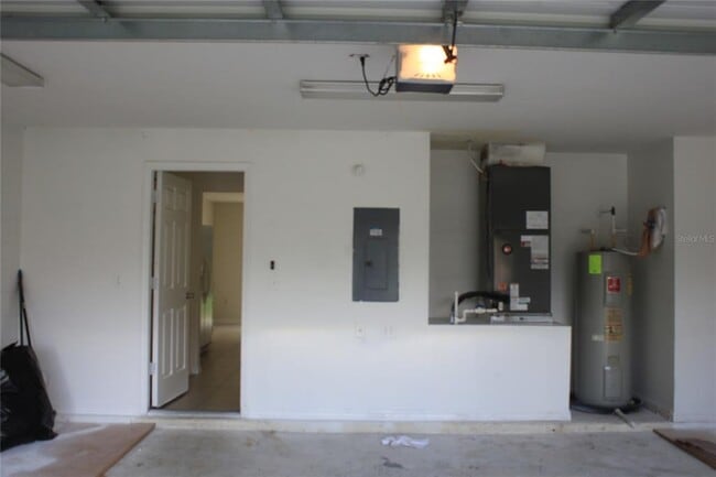 Building Photo - 215 Owenshire Cir