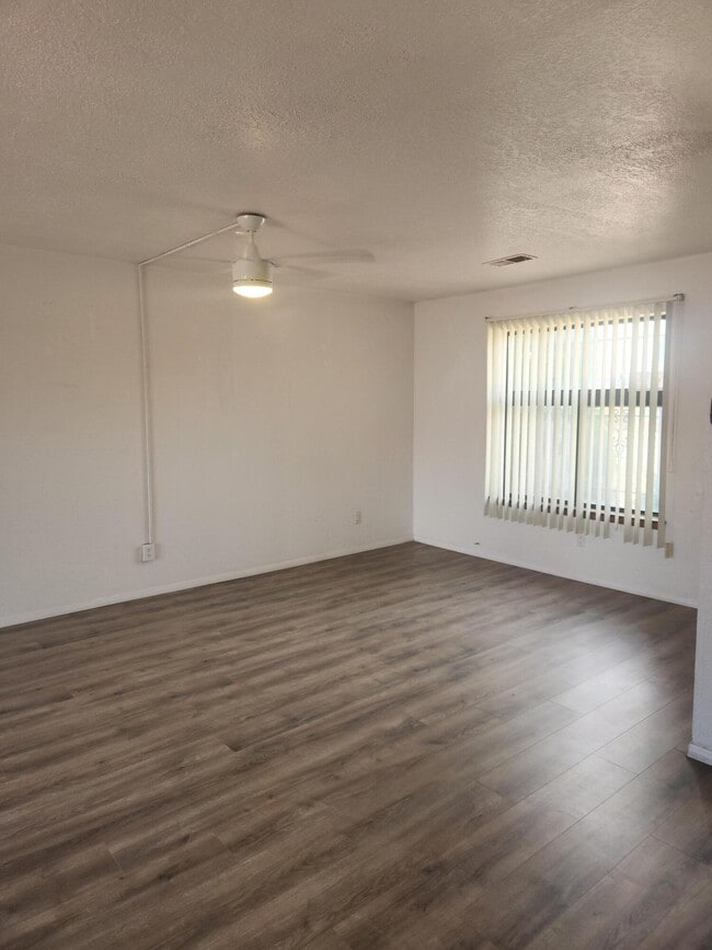 Building Photo - 6204 St Josephs Ave NW