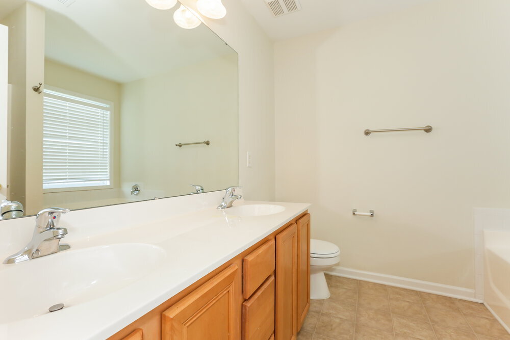 Building Photo - 13515 Stones Landing St