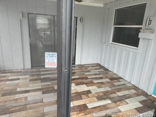 Building Photo - 1141 Seaway Dr