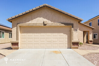 Building Photo - 3-Bedroom Home in Buckeye, AZ