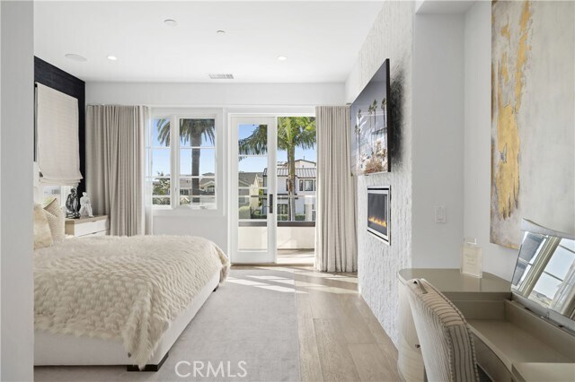 Building Photo - 712 Marguerite Ave