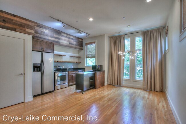 Building Photo - 2 br, 2 bath House - 1205 Paris Ave #204