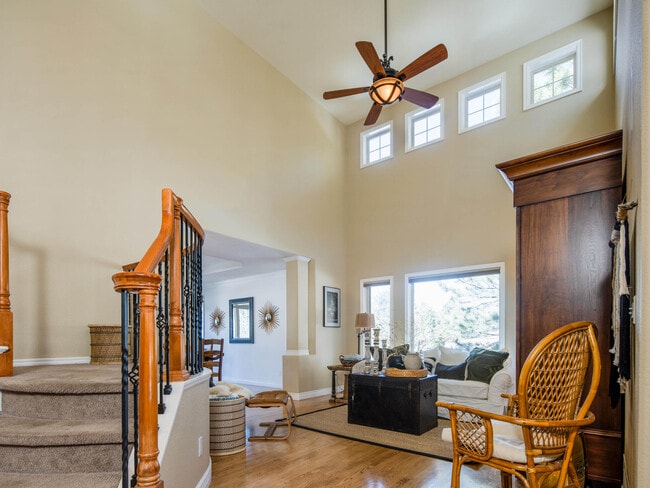 Building Photo - 30390 Beaver Creek Ln