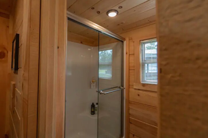 Building Photo - 145 State Rd S-42-7055