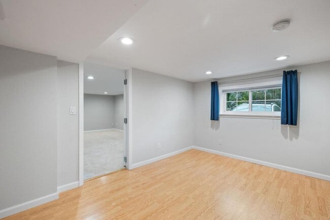 Building Photo - 1703 NE 91st St