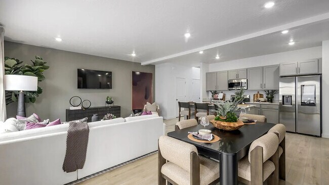 Building Photo - 1508 Charmer Ln