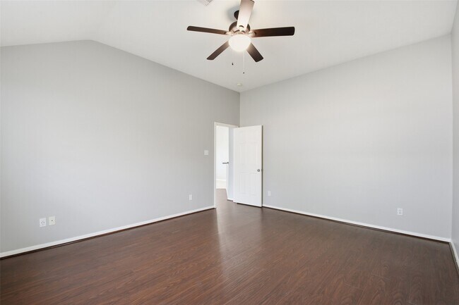 Building Photo - 24802 Sageford Ct