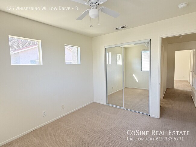 Building Photo - 425 Whispering Willow Dr