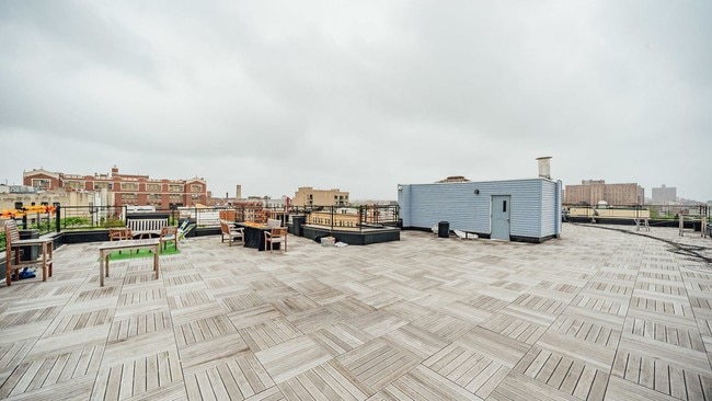 Floorplan - 210 Humboldt St