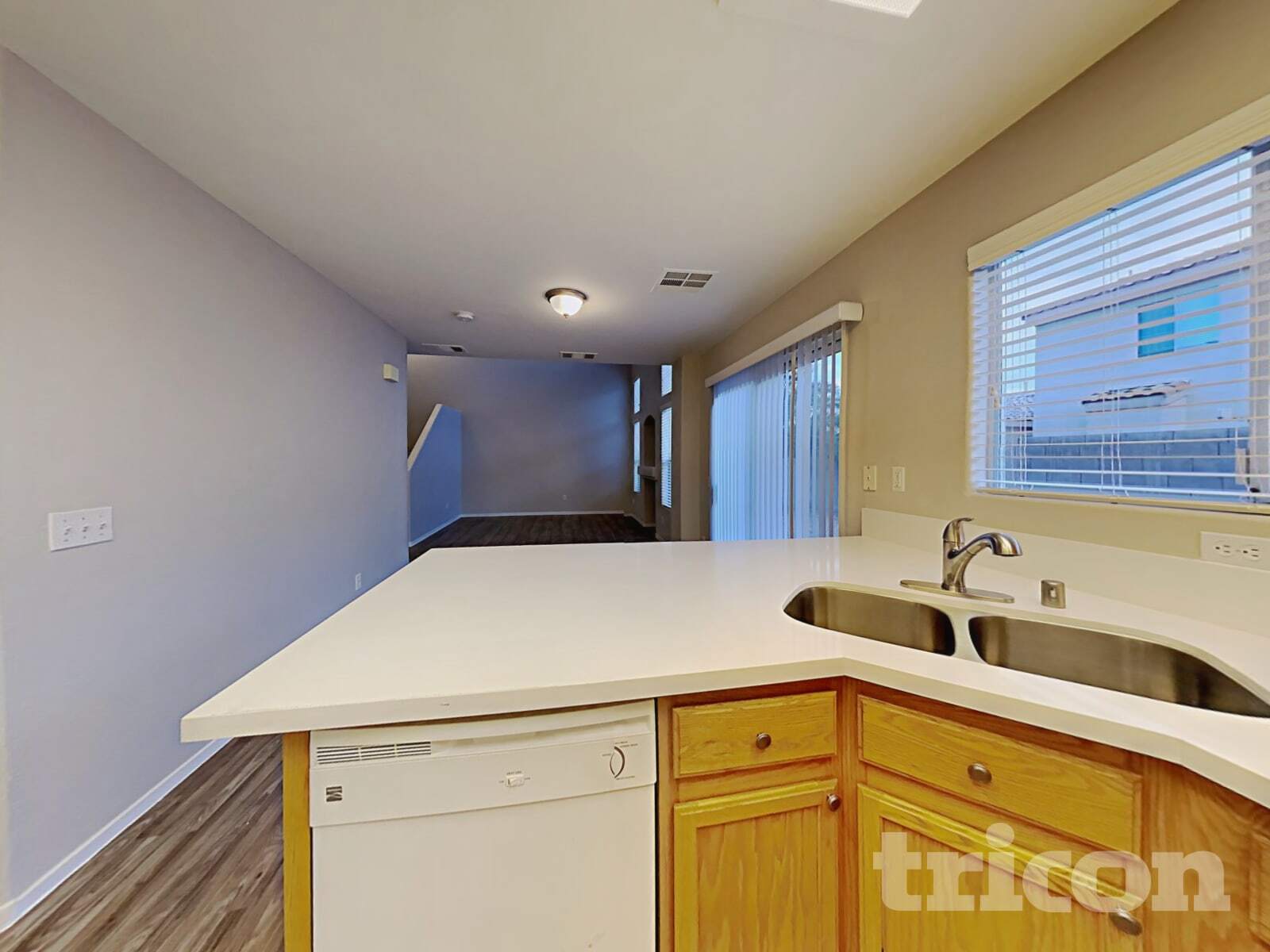 Building Photo - 7900 Hornbeam Ct