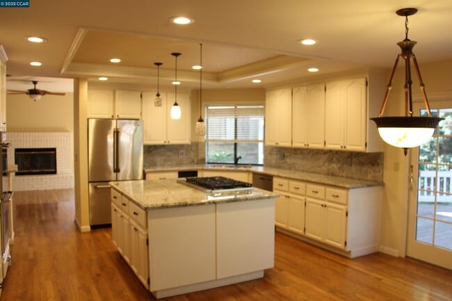 Building Photo - 4106 Quail Run Dr