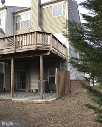 Building Photo - 7507 Lamoyne Ct