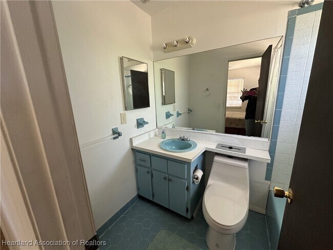 Building Photo - 4717 Leucadendra Dr