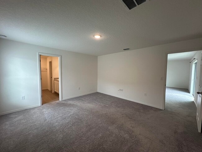 Building Photo - 550 Osmosis Dr