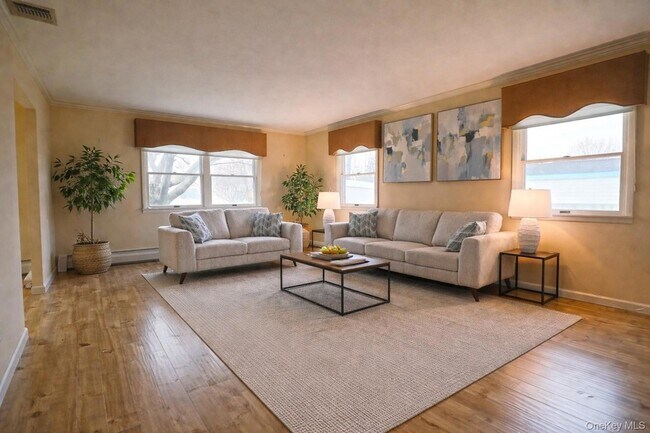 Building Photo - 18 Strathmore Village Dr