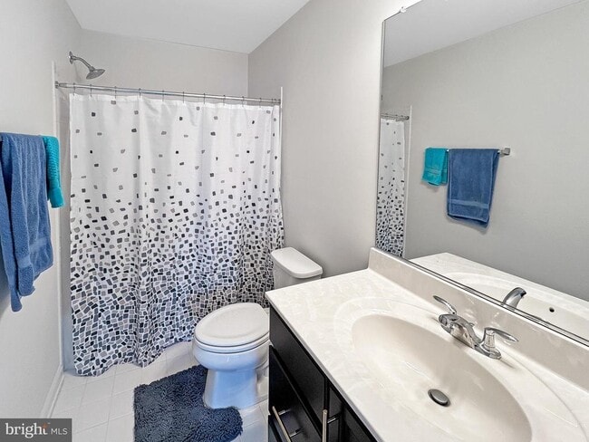 Building Photo - 221 Red Oak Ridge Pl