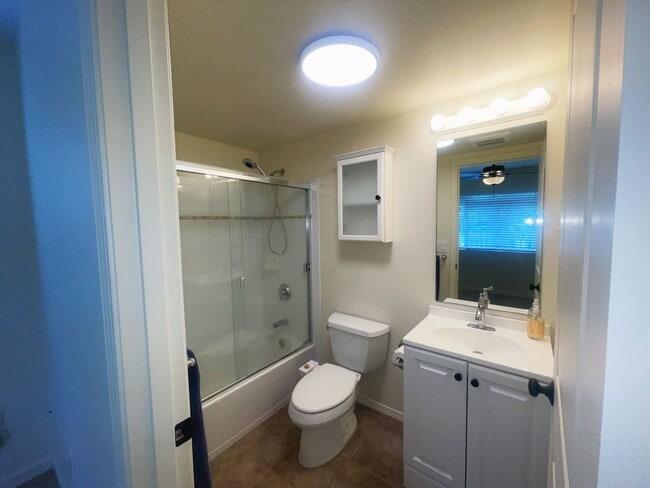 Building Photo - 3 Bedroom/2 Bathroom at Villas at Kahana R...