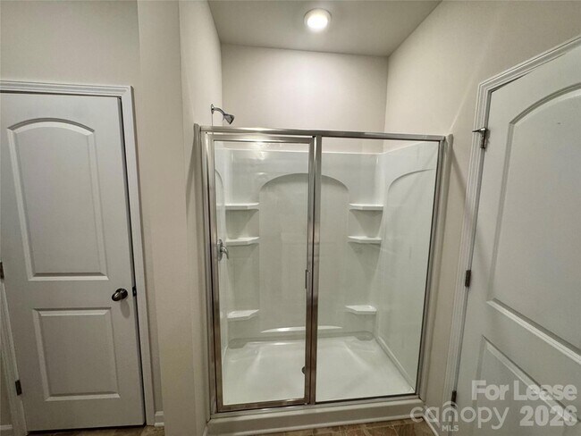 Building Photo - 1007 Maylen Trce