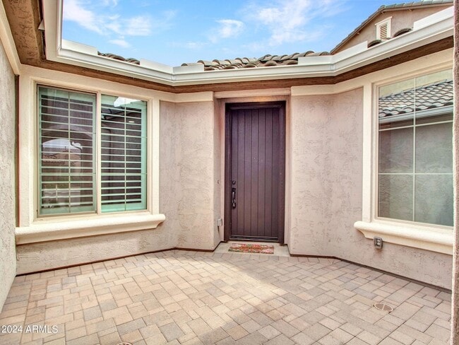 Building Photo - 44529 N Sonoran Arroyo Ln