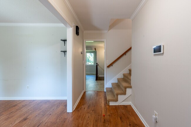 Building Photo - 4682 Red Leaf Way