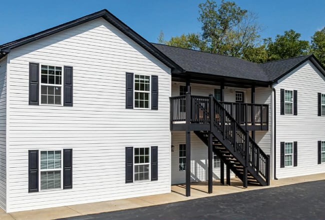 Building Photo - 303-365 Barkley Landing Dr