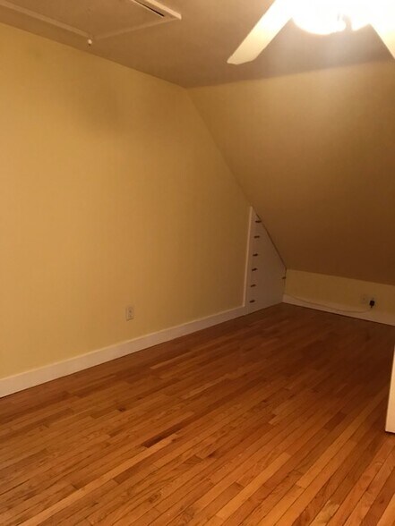 Building Photo - 5 Buffum St