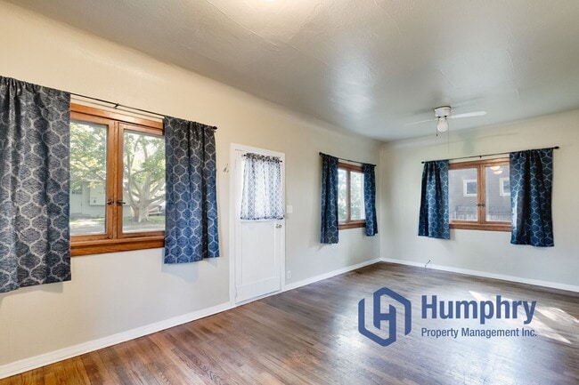 Building Photo - Boise 809Sqft Cute historical home near Veteran's Memorial Park