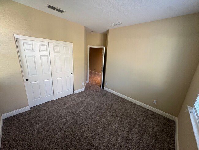 Building Photo - Beautiful 3 bed 2 Bath Home in Mountain House