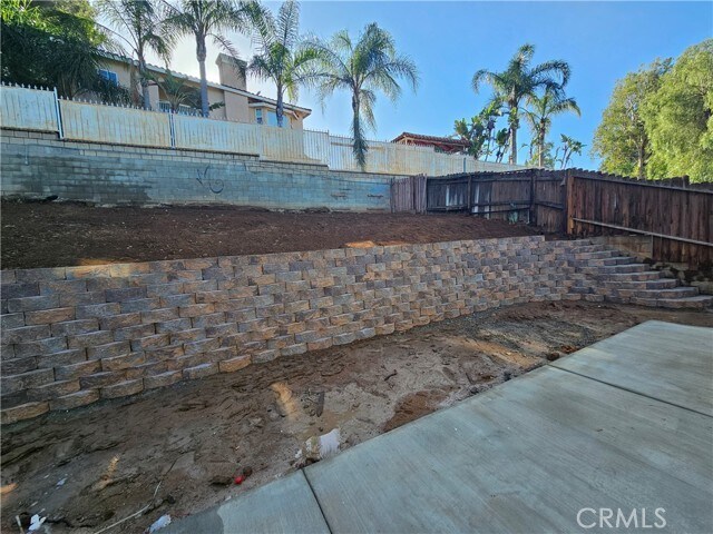 Building Photo - 2641 Valley View Ave