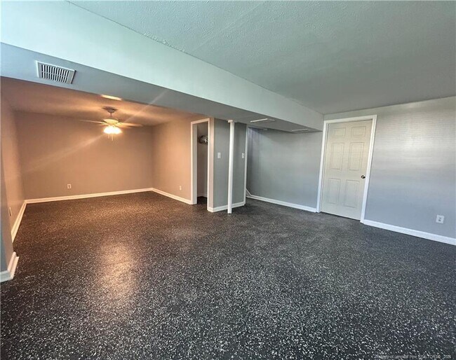 Building Photo - 4333 Belford Rd