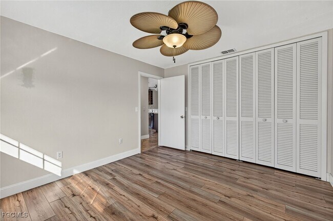 Building Photo - 1921 SE 36th St