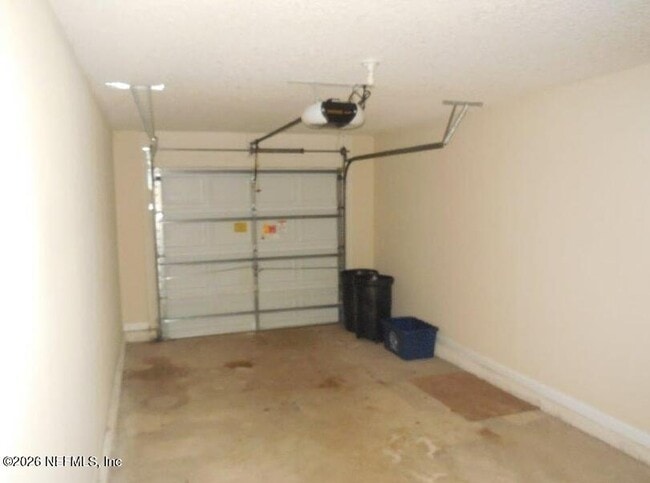 Building Photo - 2310 Wood Hollow Ln