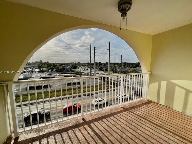 Building Photo - 7010 NW 186th St