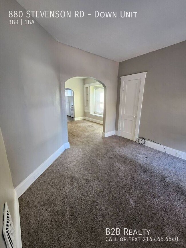 Building Photo - 880 Stevenson Rd