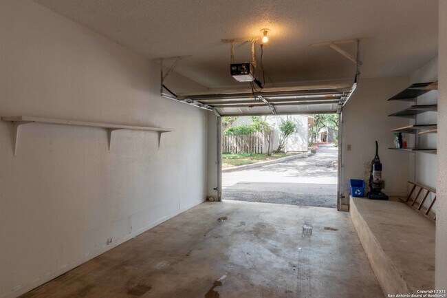 Building Photo - 14122 Churchill Estates Blvd
