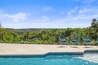 Building Photo - 5914 Cape Coral Dr