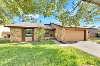 Building Photo - 3411 Monument Dr