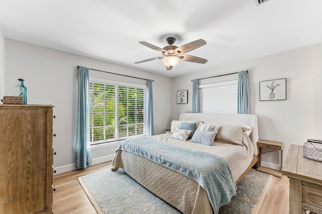 Building Photo - 20 NW 11th St