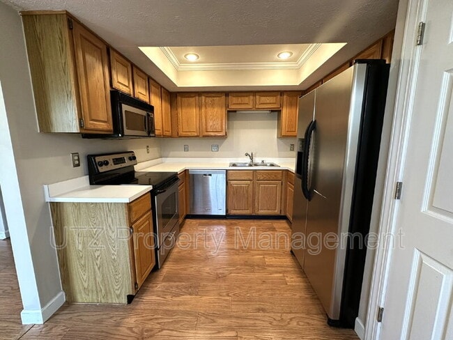 Building Photo - 6168 S Steamboat Way