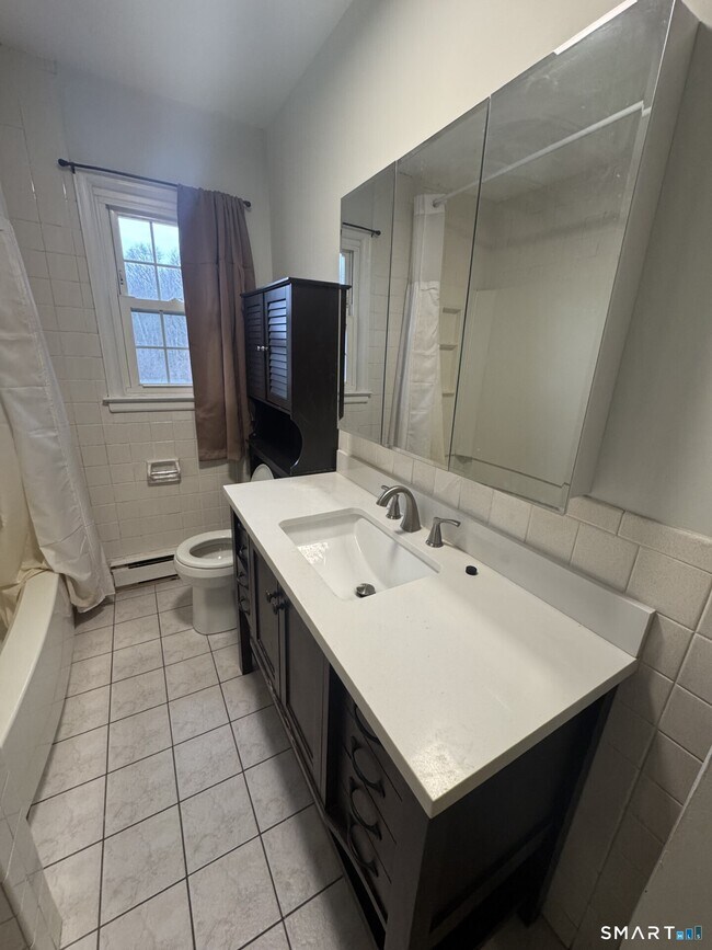 Building Photo - 191 Prospect St