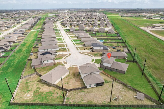 Building Photo - 14506 Rain Tree Dr