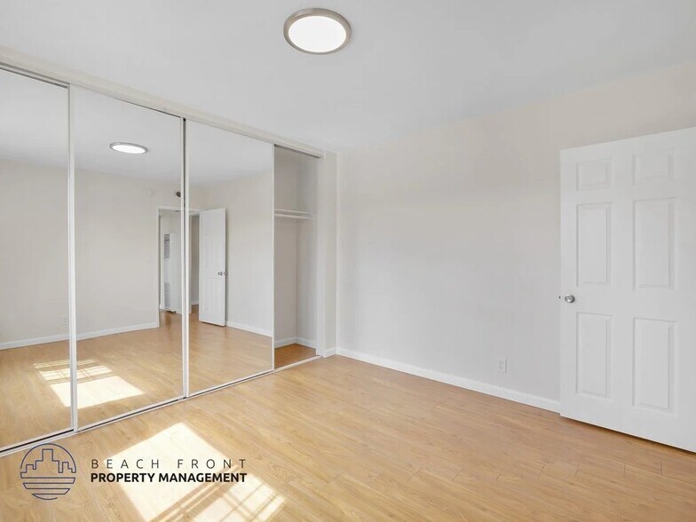 Building Photo - 8306 W Manchester Ave