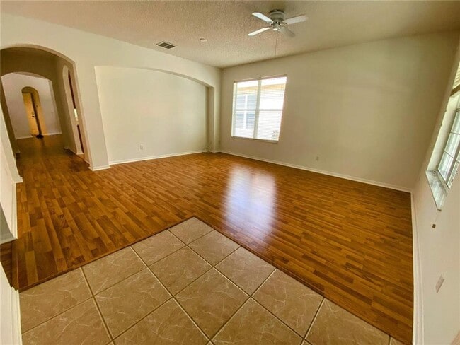 Building Photo - 14469 Jamaica Dogwood Dr