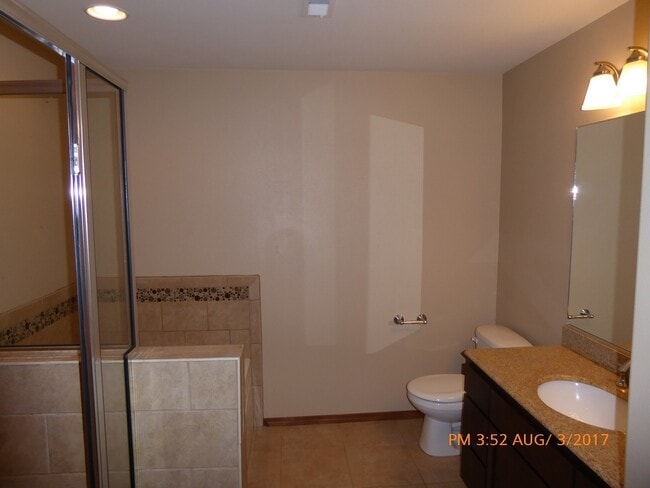 Building Photo - Beautiful 6 Bed/3 Bath House in Hayden, ID!