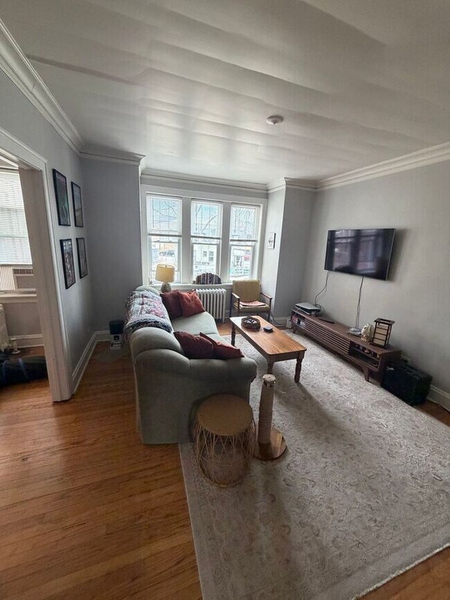 Building Photo - 1110 Curtiss St