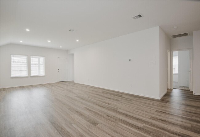 Building Photo - 14719 Evergreen Orchards Ln