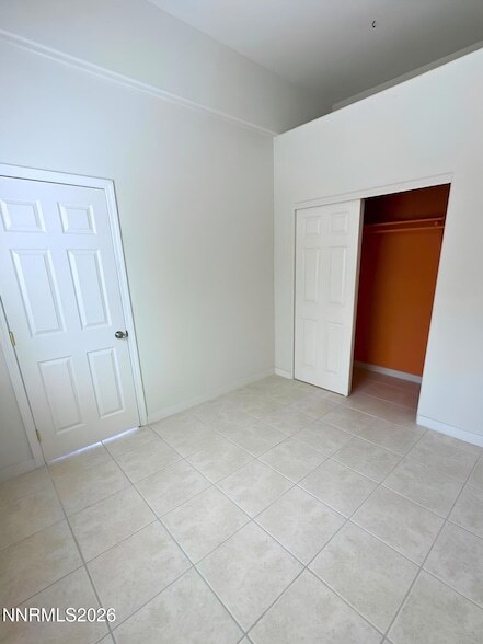 Building Photo - 1239 Turnberry Dr