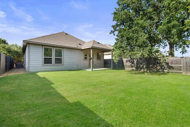 Building Photo - 537 Bonnet Blvd