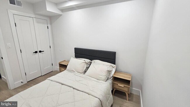 Building Photo - 3923 14th St NW